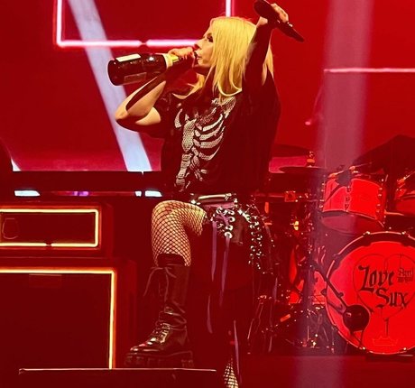 shemale-onlyfans kunst nacktheit foto