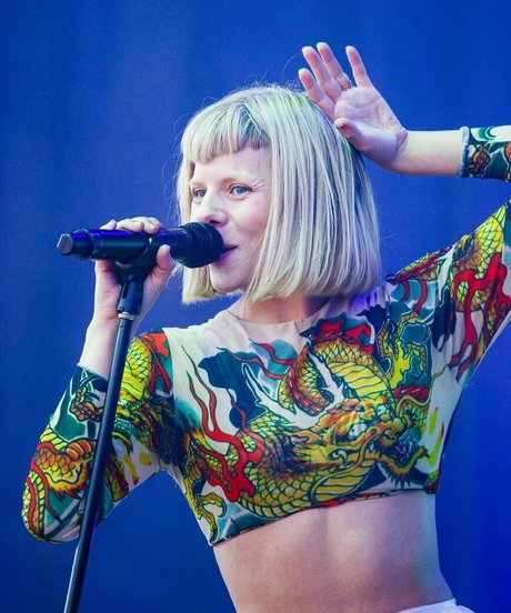 Aurora Aksnes Profilbild