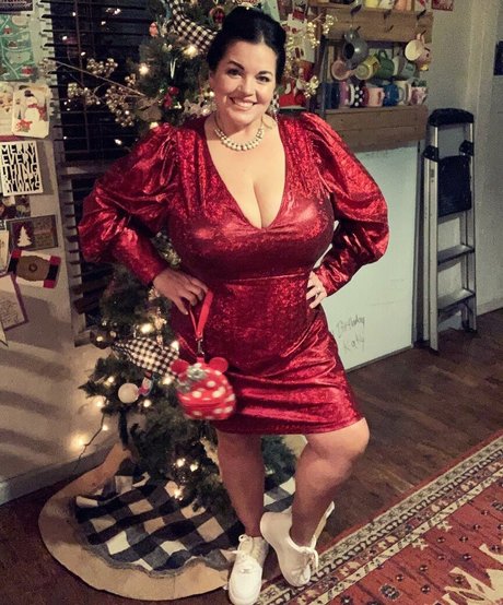 Jolene Mendez model nackten bild