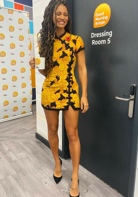 Vick Hope top exklusive galerie