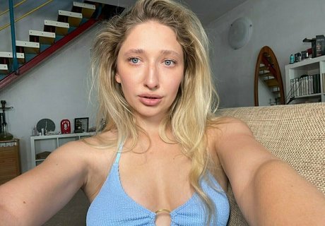 blonde lesbische onlyfans top foto