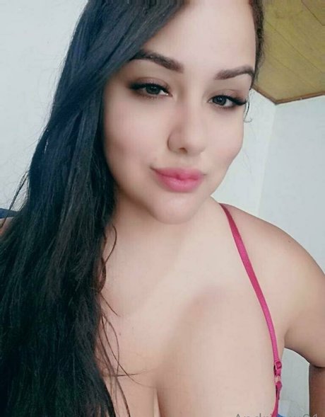 andriuuu91 schauspielerin top foto