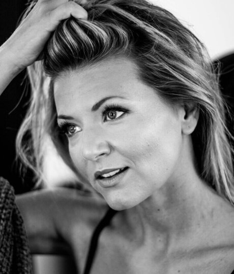 Ella Endlich freie nackten bilder