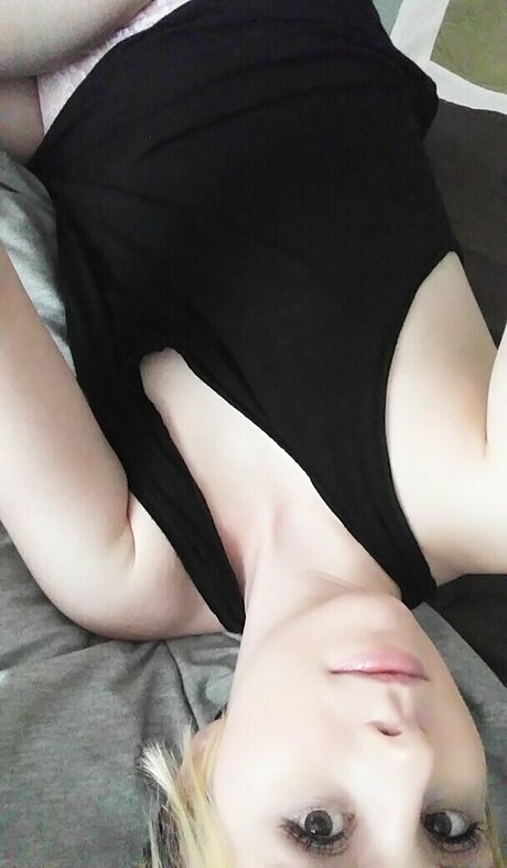 asiatische berühmte onlyfans kostenlose sexy bild