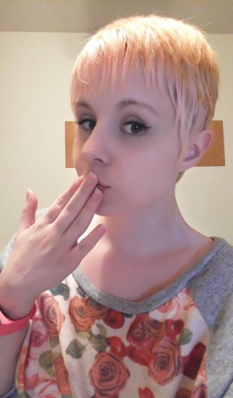 Lydia Sweets hd pornostar foto