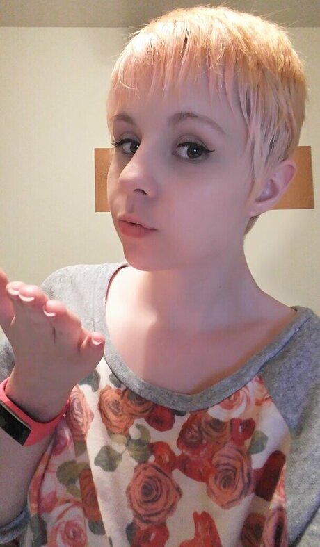 Lydia Sweets akt pornostar fotos