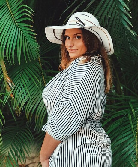 Nastya Blinova Bilder