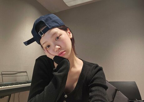 Kim Chaewon porno sexy foto