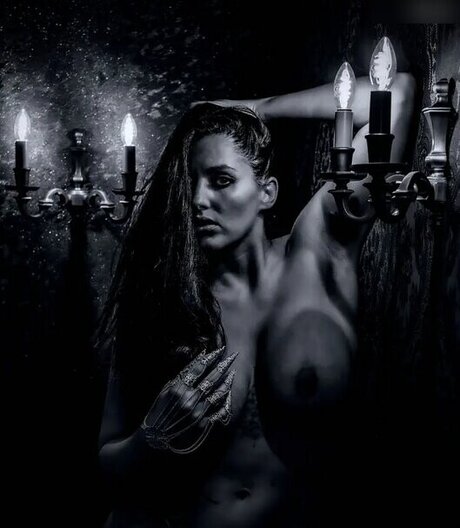 Tanja Weiss kunst heiße fotos