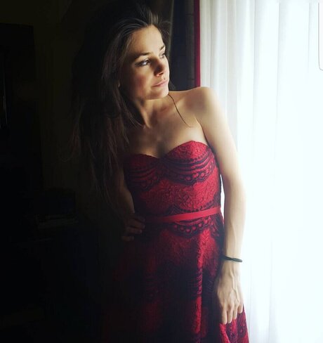 dünne ebenholz-onlyfans hübsche beste foto