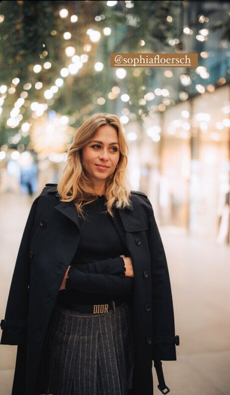 vollbusige asiatische onlyfans erwachsene kostenlose fotos