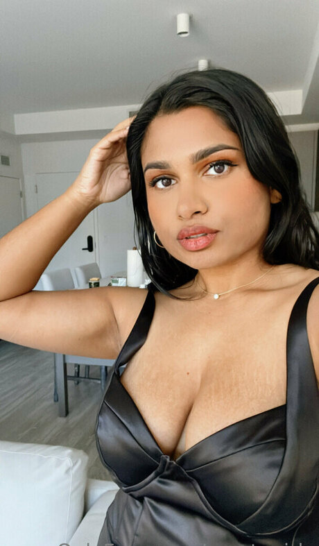 Miss Patel beste sexy bilder