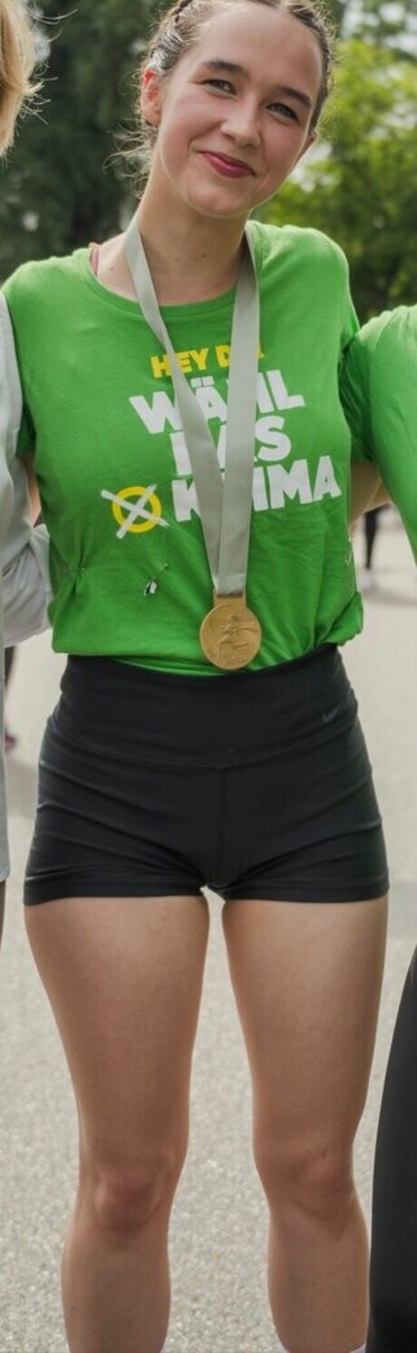 Lena Schilling nackt erotische galerie