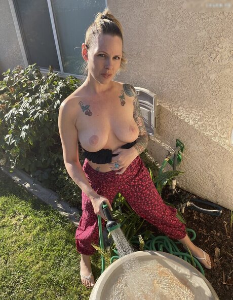 kurvige ebenholz-onlyfans hd heiße bild