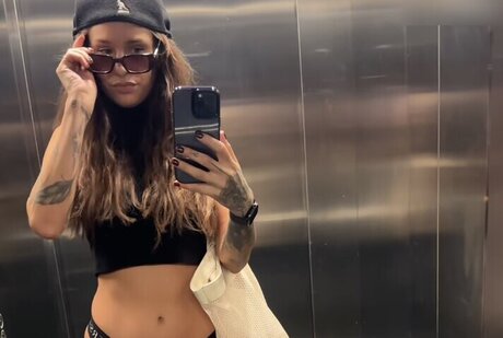 Liza Waschke perfekte nackt galerie