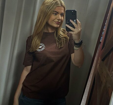 Ema Jane White emajanee emajane white top exklusive bilder