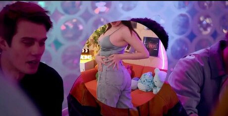 Ashley Ippolito sex bild