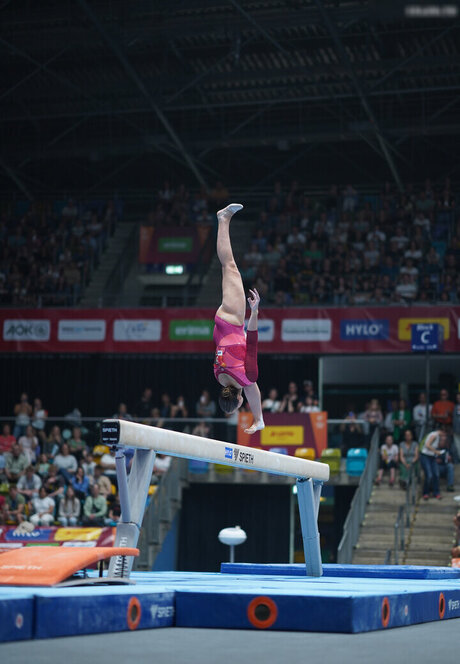 reverse cowgirl nur fans erotische nackt bilder