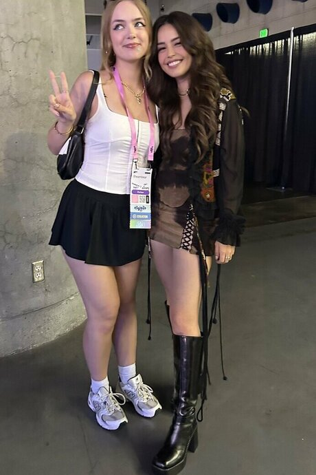 asiatische gilf-onlyfans nackt exklusive archiv