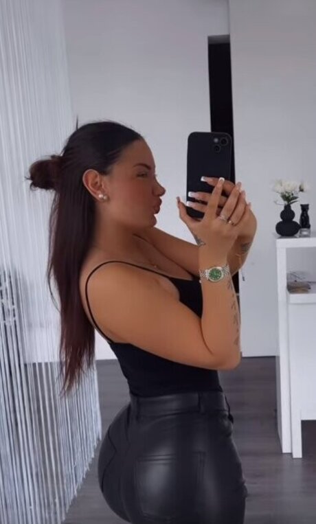 selinkitmir model sex archiv