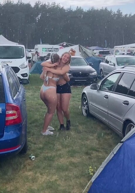 Emma Louisa top akt bilder