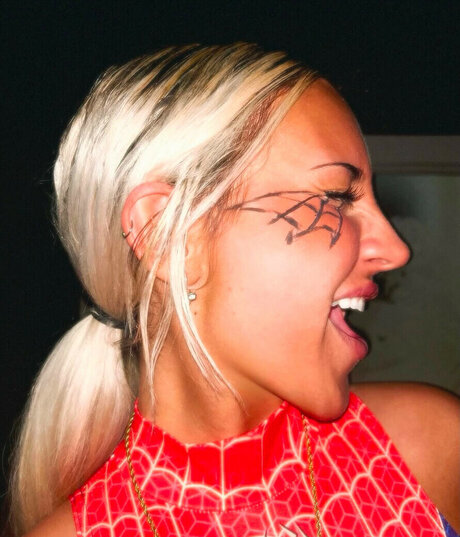 Blakely Ricketts xxx heiße foto