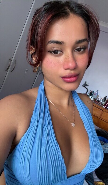 senoritasara kunst nacktheit archiv