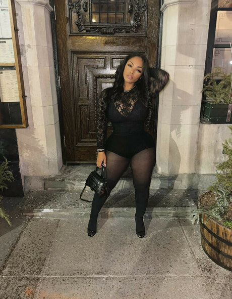 Nu ski xxx pornographische galerie