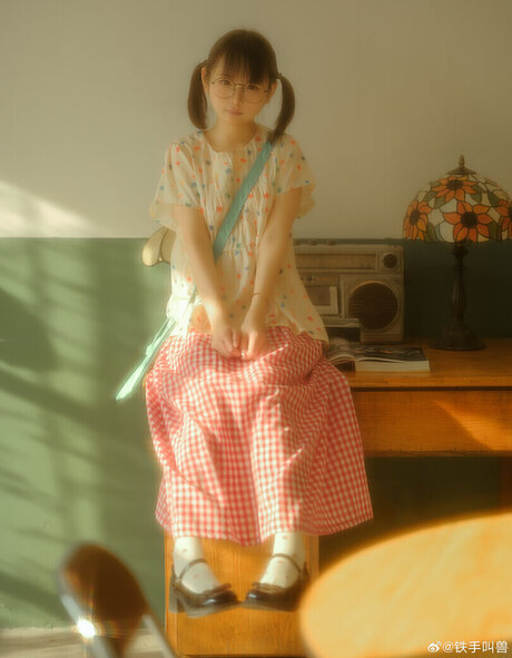 LynnLi7698 erwachsene pornografische archiv