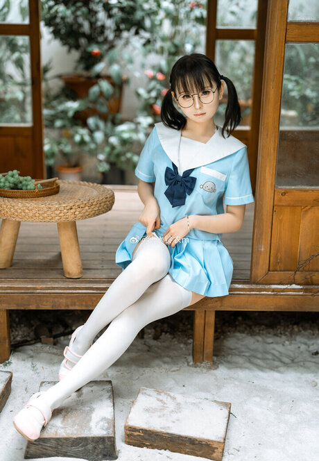 LynnLi7698 pornostar nackte galerie