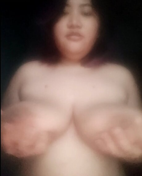 kreyz1e schauspielerin heiße galerie