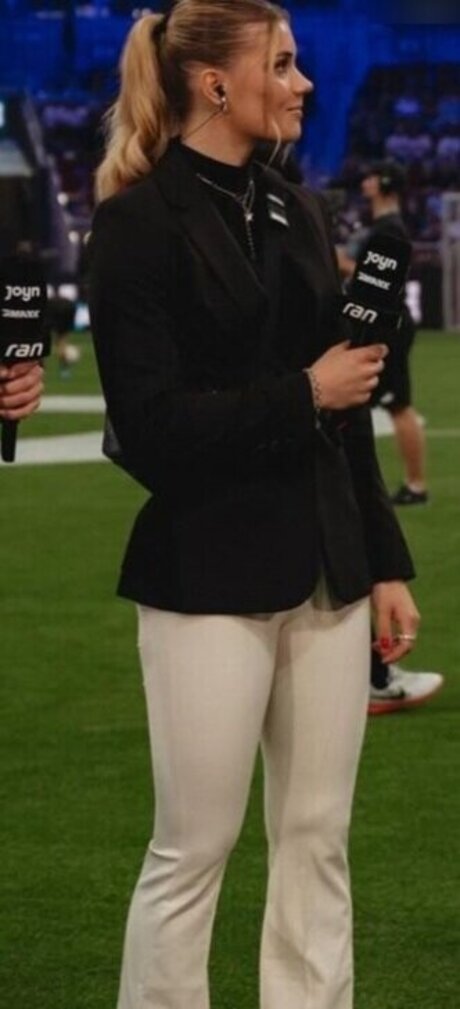 vollbusige ebenholz-onlyfans hübsche hd galerien