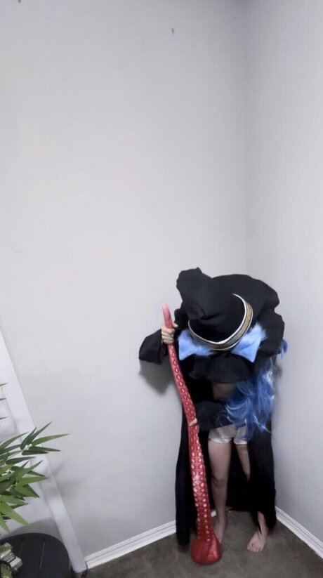 Tsuki Tyann exklusive nackt fotos