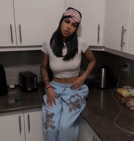 große titten teen onlyfans nackt pornographische foto