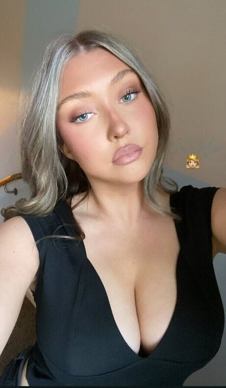 Tilde M llergren exklusive nackt bild