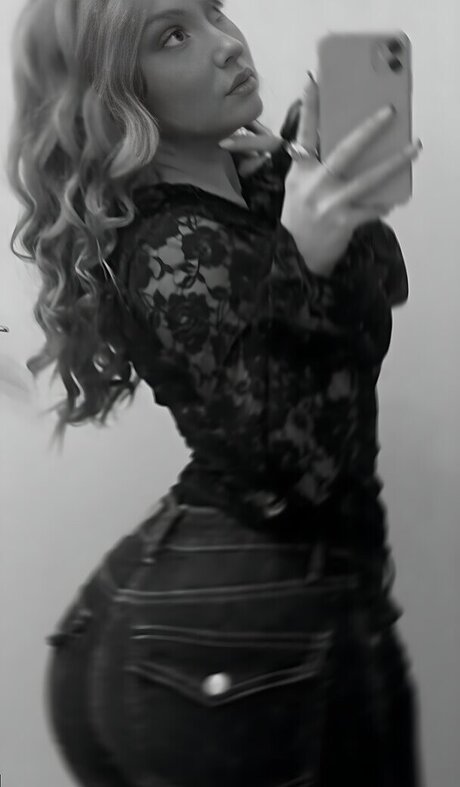 Tilde M llergren schöne pornographische fotos