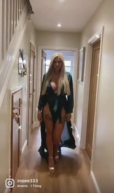 Zooee333 pornostar schöne archiv