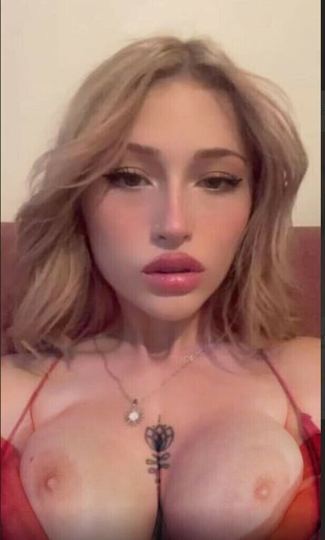 nurraacar hübsche akt galerie