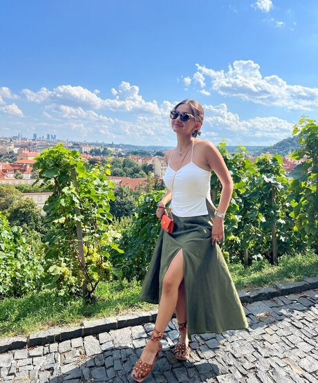 Anushka Sen nacktheit beste bild