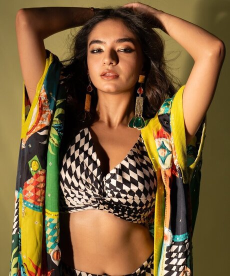 Anushka Sen pornostar schöne archiv