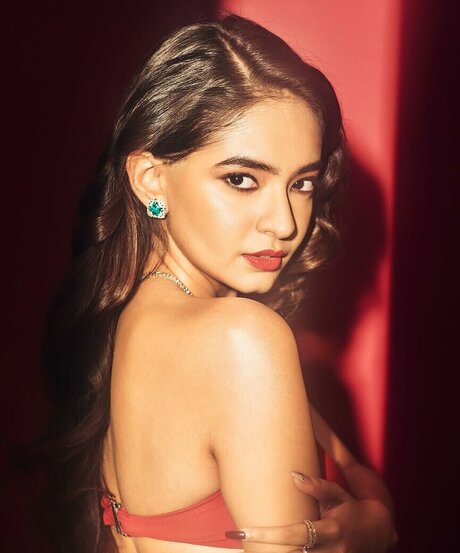 Anushka Sen top nette fotos