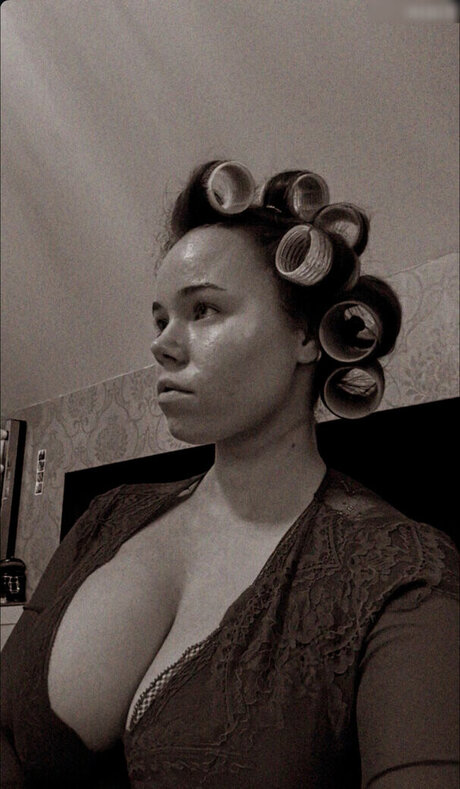 Janakristinah exklusive nackt bild