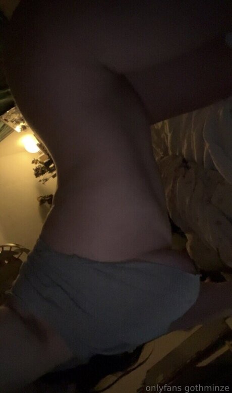 Gothminze top nacktheit foto