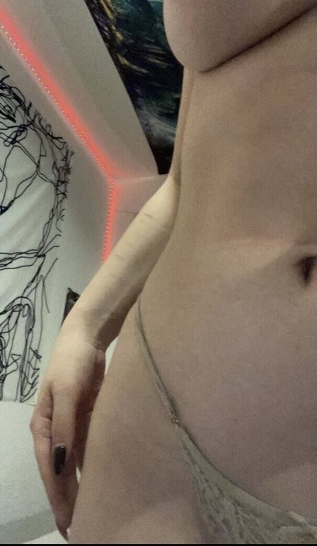 Gothminze pornostar nackte foto