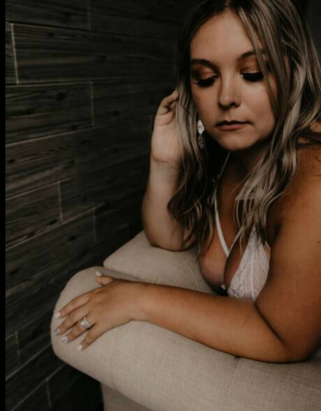 dollydrunkeyes schauspielerin sex bilder