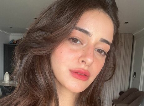 Ananya Pandey erwachsene hd bilder