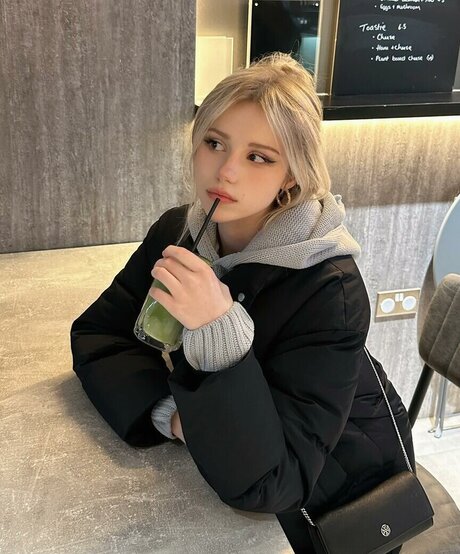 großer schwarzer hintern nur fans erwachsene erotische bild