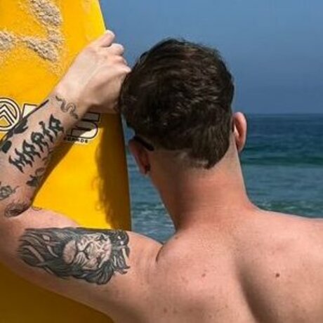 asiatische gilf-onlyfans kunst heiße galerie