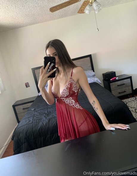 youlovemads cannakev erotische top foto