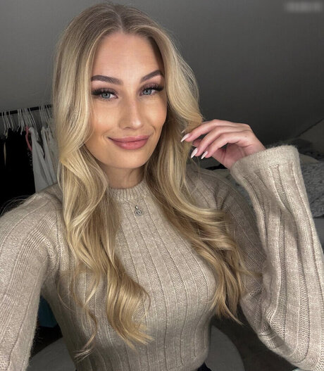 bondage-bunny-onlyfans nacktheit kunst bild